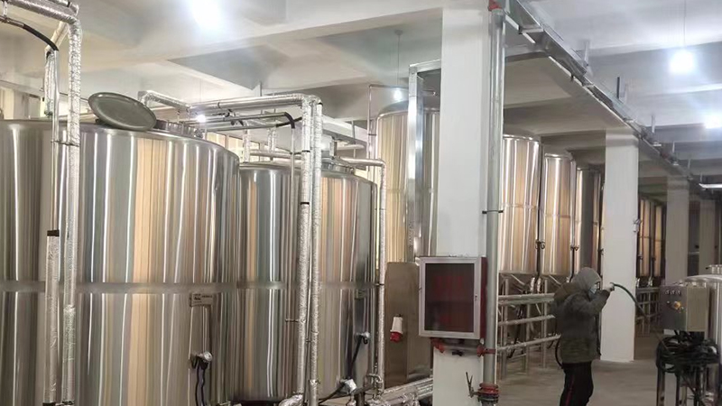 巩留河北唐山精酿啤酒厂
